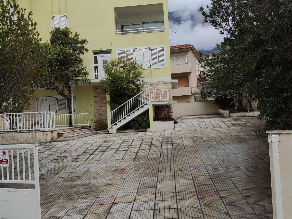 Apartments Ivo Макарска Екстериор снимка