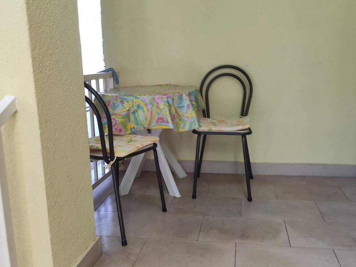 Apartments Ivo Макарска Екстериор снимка