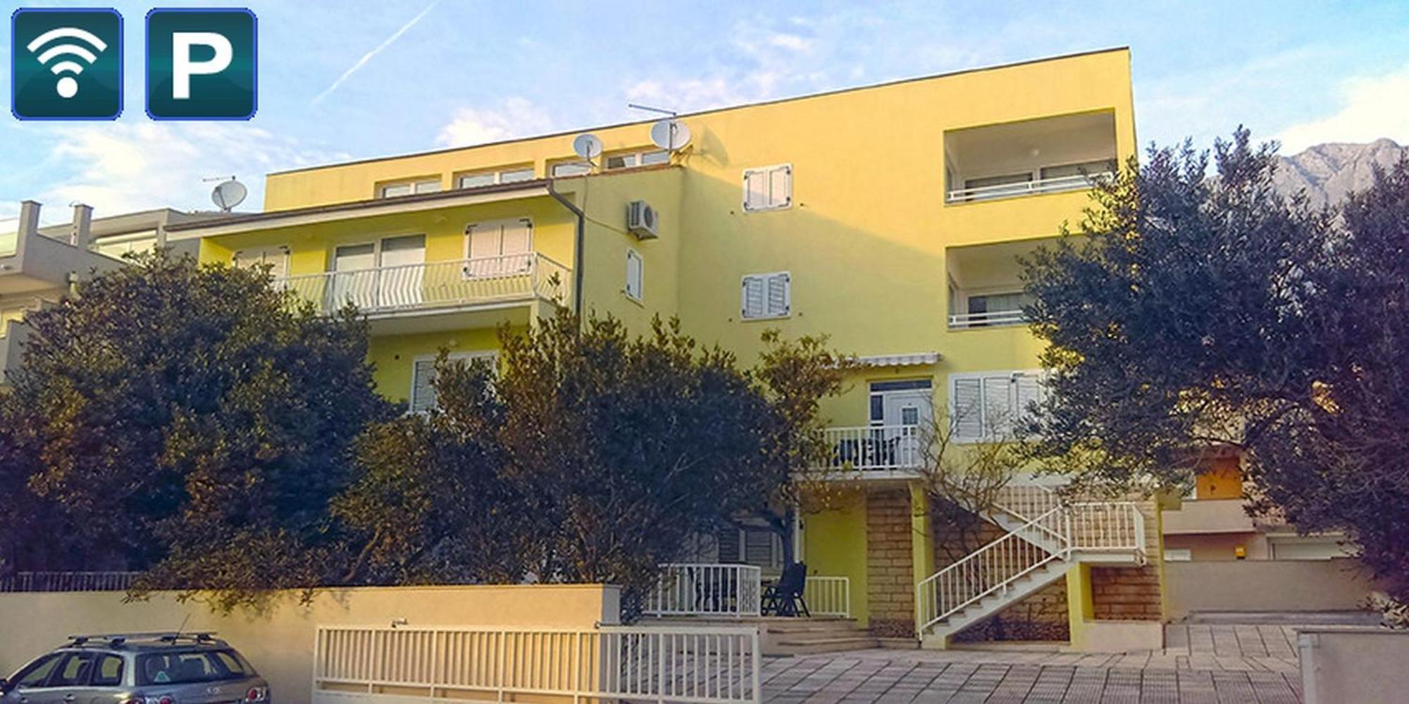 Apartments Ivo Макарска Екстериор снимка